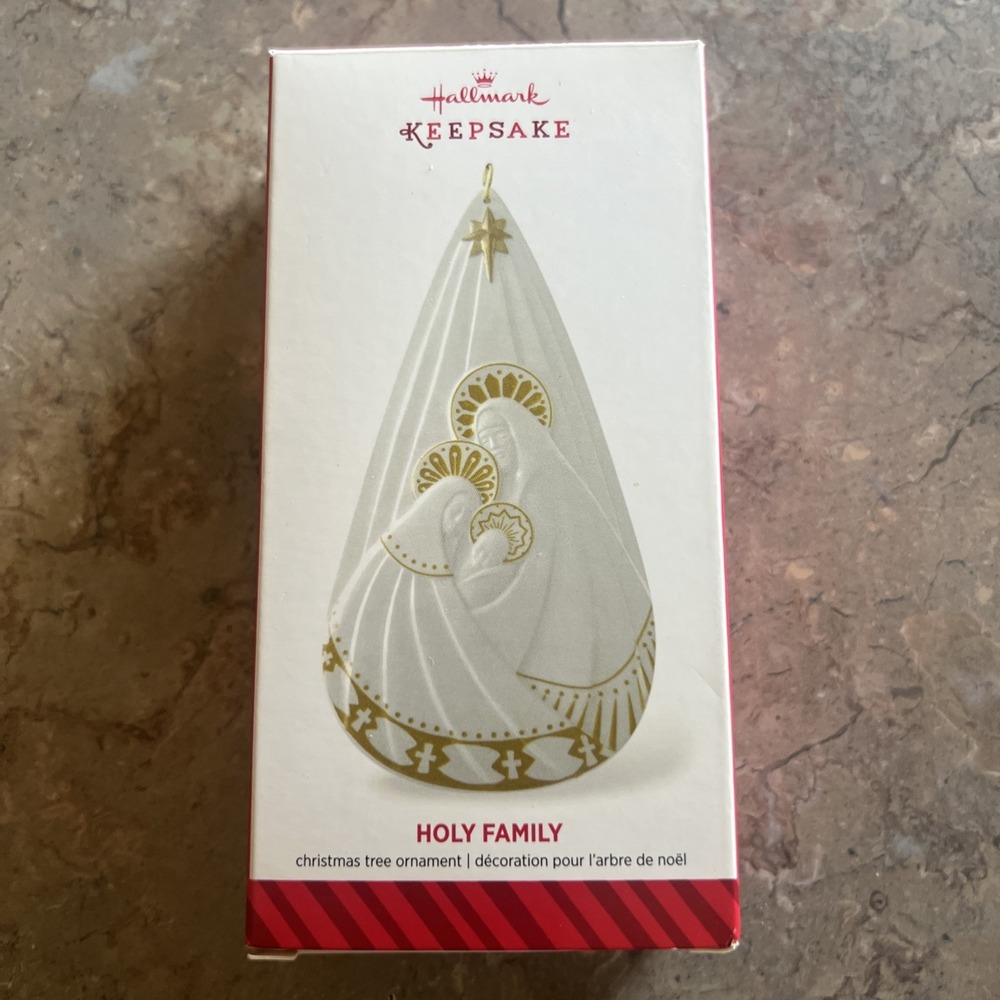 2014 Hallmark Ornament - Holy Family